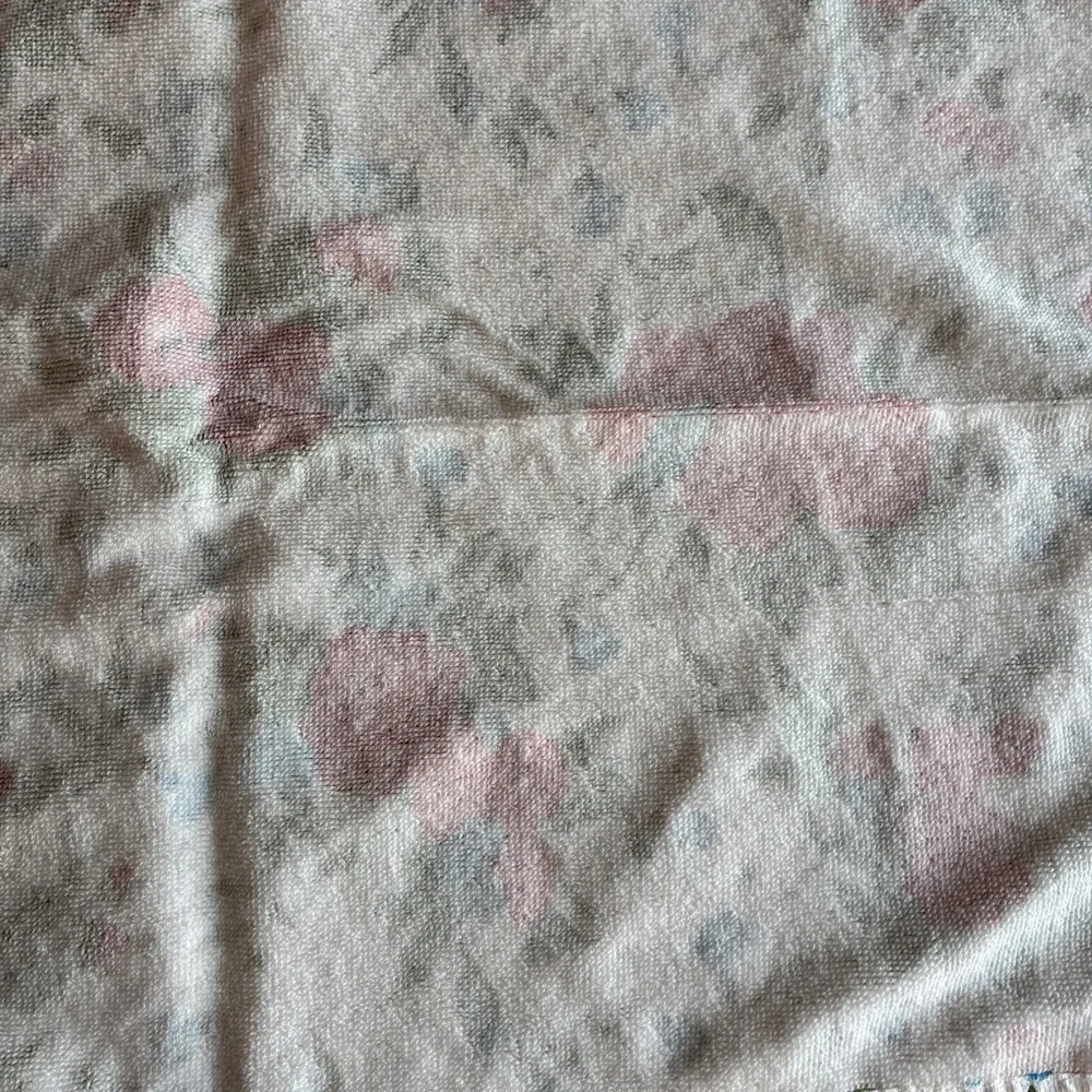 Pioneer Woman Dish towels Sweet Rose And Checkered Discontinued Pattern